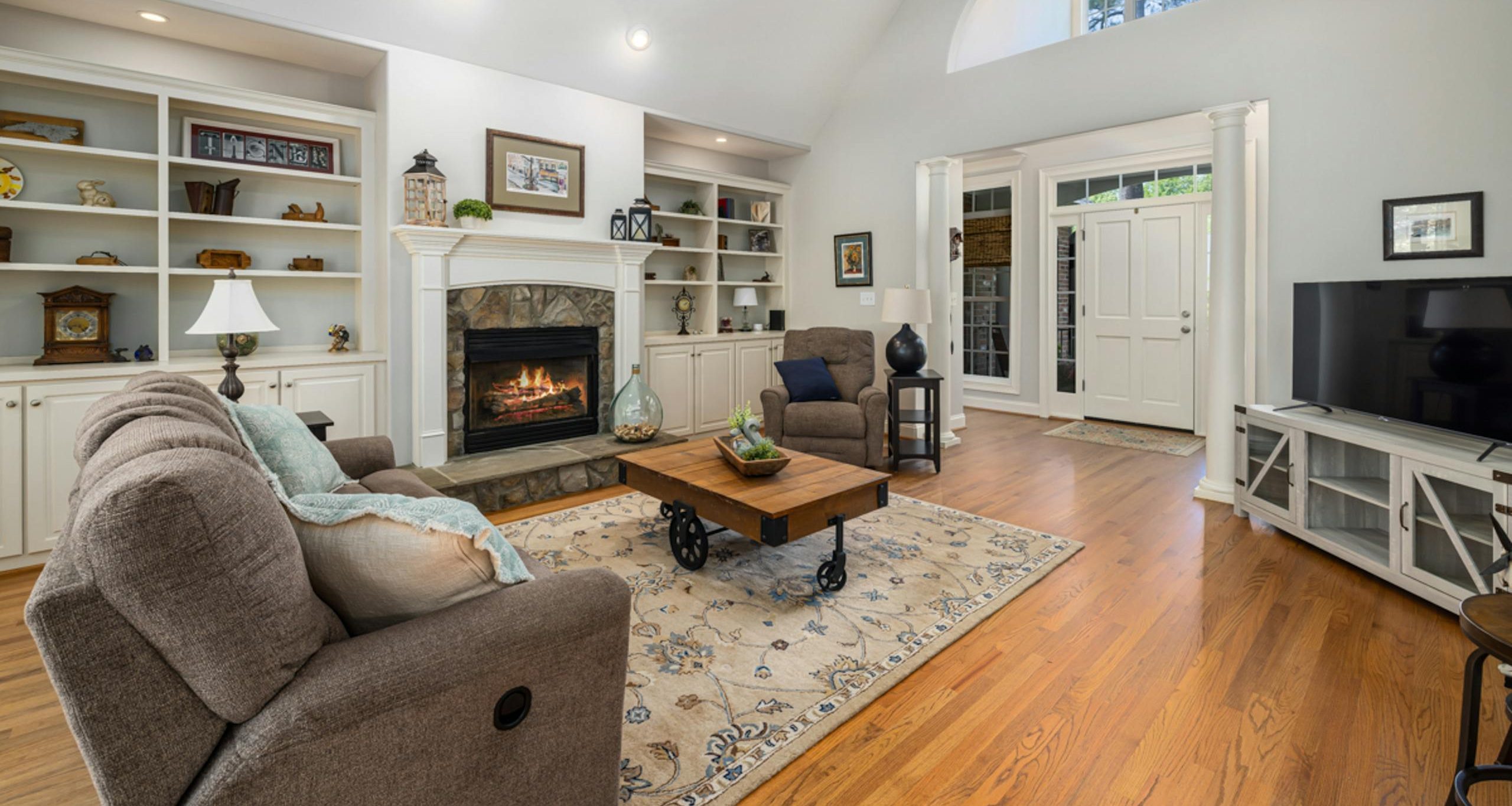 A Simple Evening Routine That Helps Your Home Feel Calm - Even When the Day was Loud